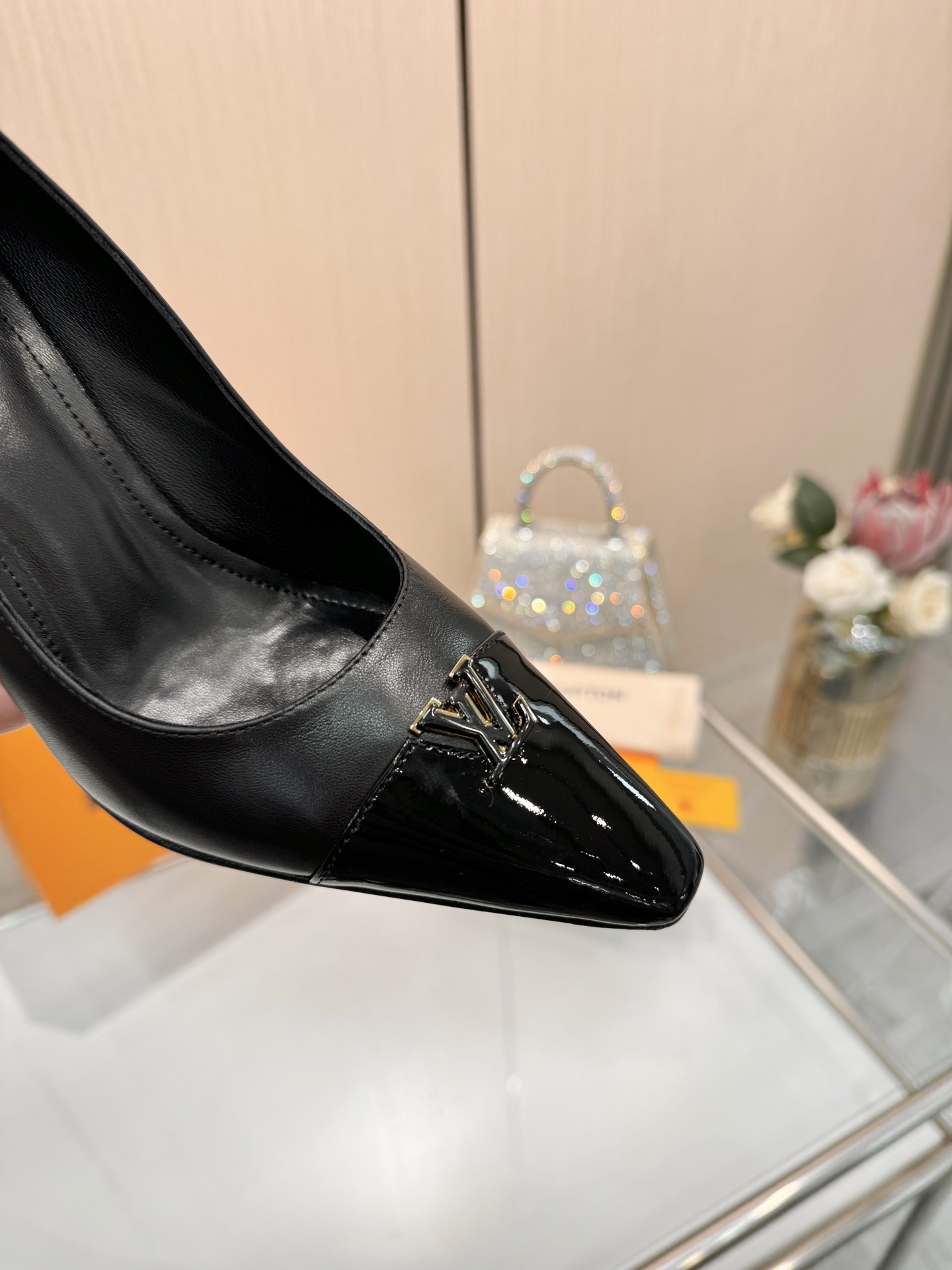 Women's high heels